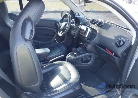 2016 Smart Fortwo Passion/Prime/Proxy/Pure из США, поврежденный, VIN WMEFJ5DA1GK077368